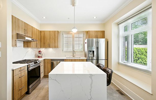 4420 Collingwood Street Dunbar