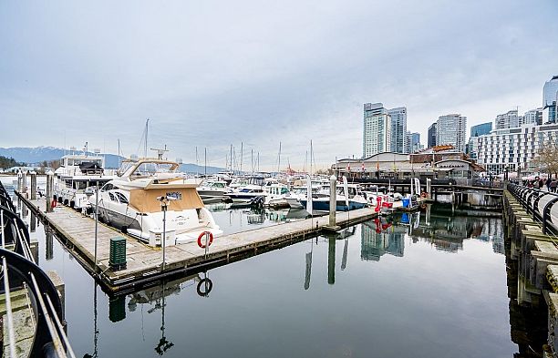 1501 560 Cardero Street Coal Harbour