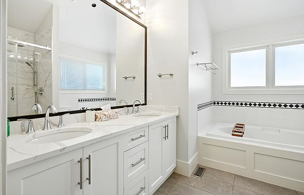 4420 Collingwood Street Dunbar