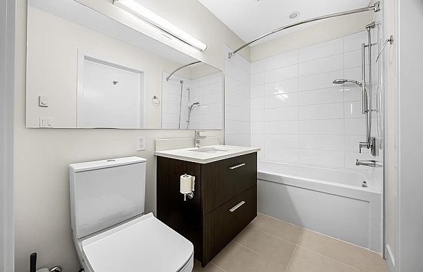 515 3462 Ross Drive University VW