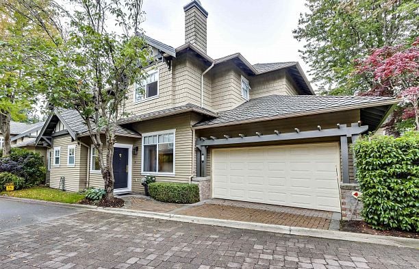 32 5650 Hampton Place University VW