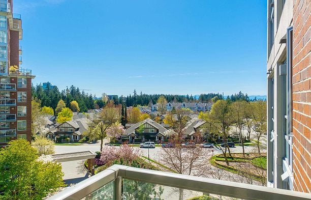 707 5639 Hampton Place University VW