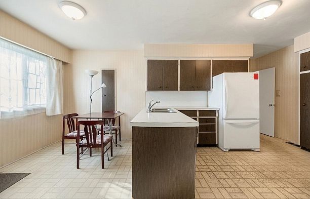 6872 Heather Street South Cambie