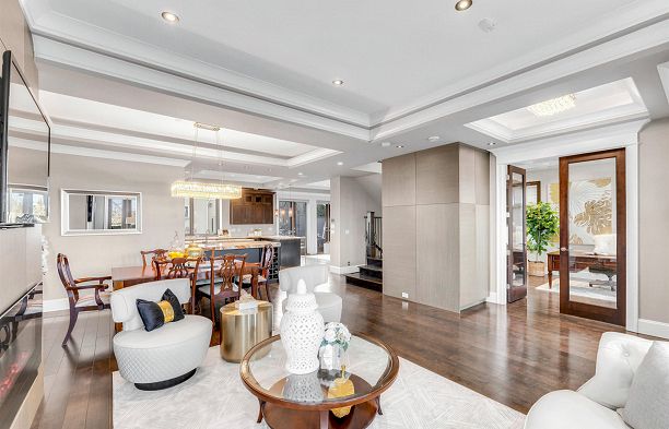 4320 W 8th Avenue Point Grey