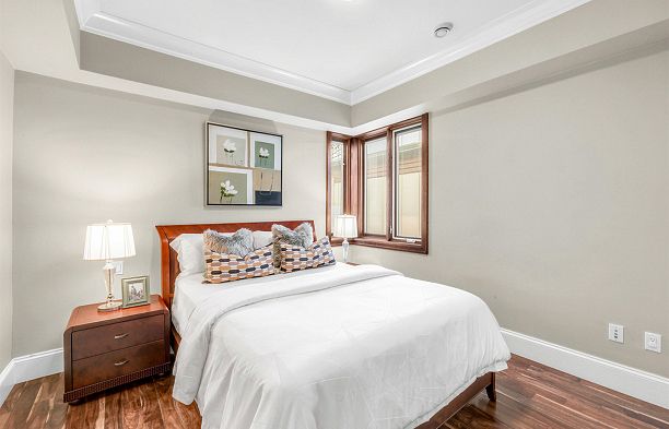 4320 W 8th Avenue Point Grey