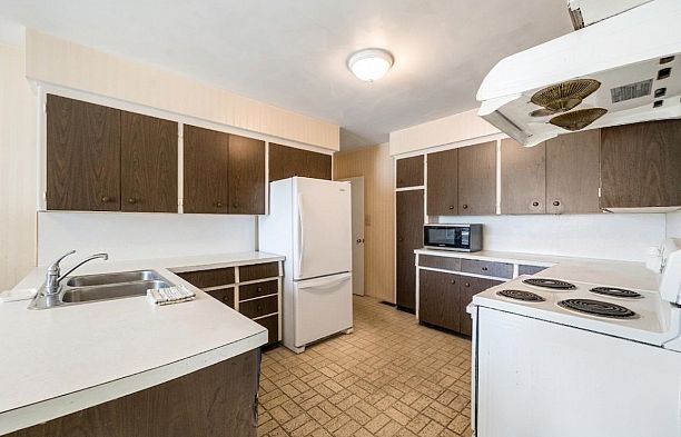 6872 Heather Street South Cambie