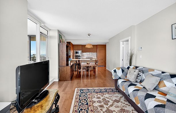 1502 5868 Agronomy Road University VW