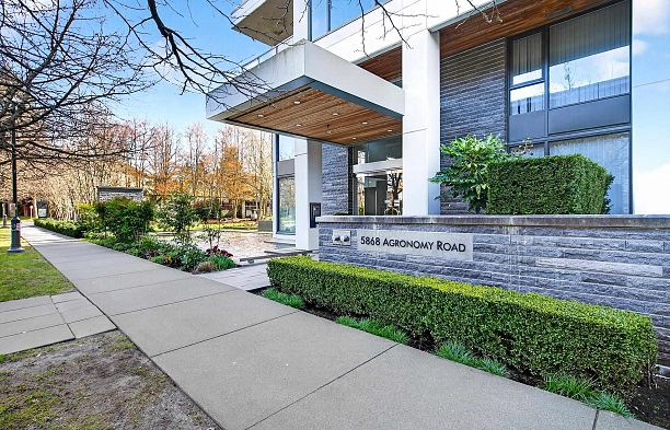 1502 5868 Agronomy Road University VW