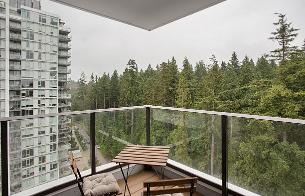 1604 5629 Birney Avenue University VW