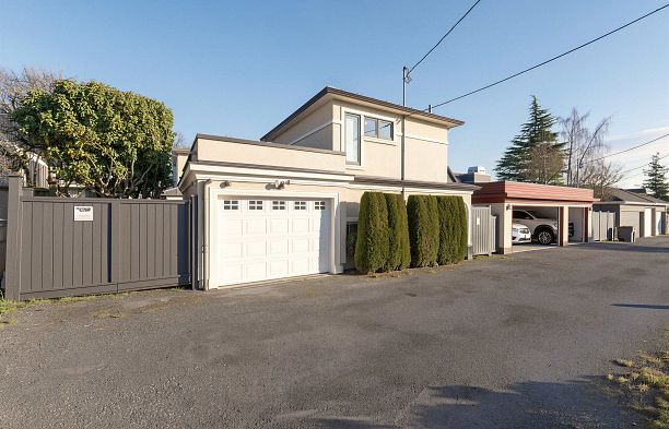4320 W 8th Avenue Point Grey