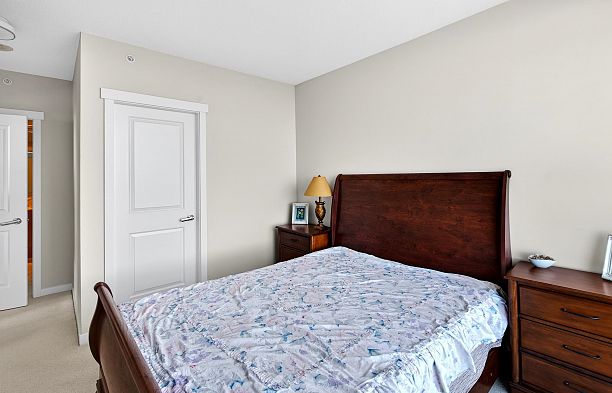 1502 5868 Agronomy Road University VW