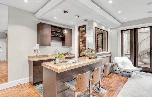 4320 W 8th Avenue Point Grey