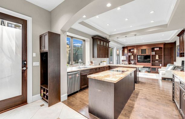 4320 W 8th Avenue Point Grey