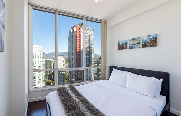 2902 1166 Melville Street Coal Harbour