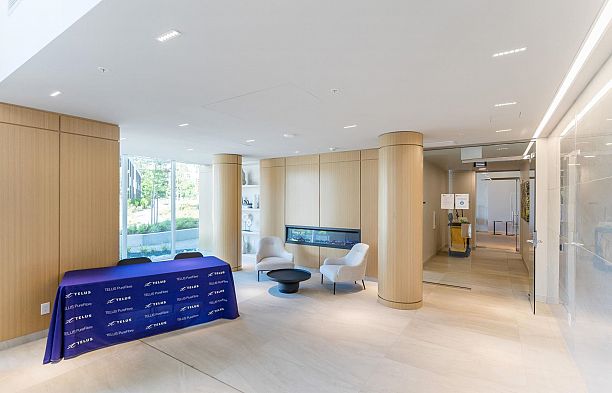 1604 5629 Birney Avenue University VW