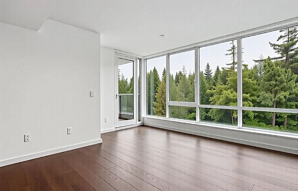 1604 5629 Birney Avenue University VW