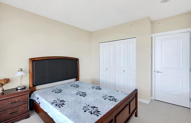 1502 5868 Agronomy Road University VW