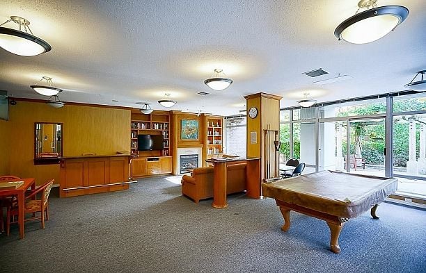 707 5639 Hampton Place University VW