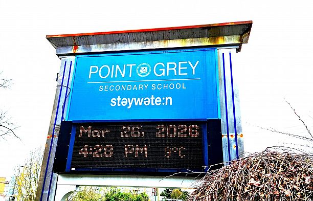 5284 East Boulevard Quilchena