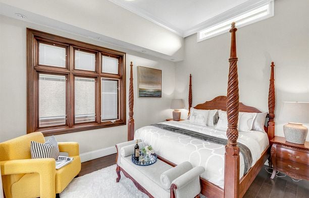 4320 W 8th Avenue Point Grey