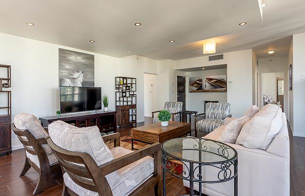 2902 1166 Melville Street Coal Harbour