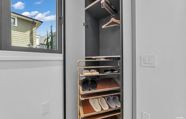 1181 W 33rd Avenue Shaughnessy