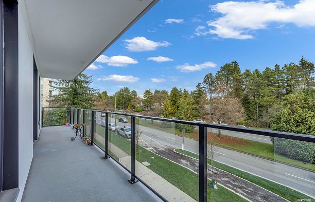 305 6859 Cambie Street South Cambie