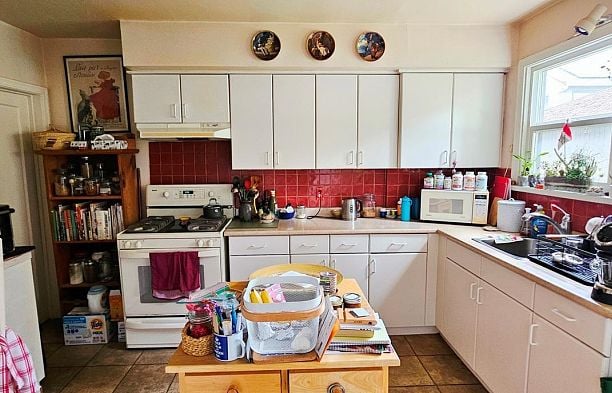 5284 East Boulevard Quilchena