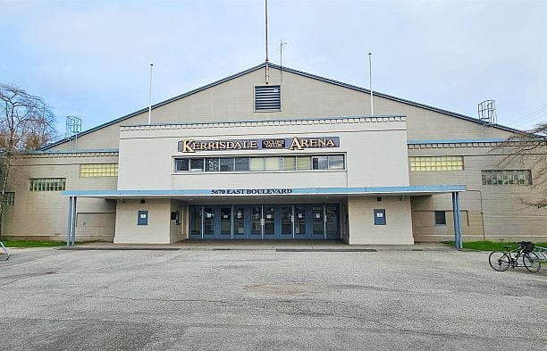 5284 East Boulevard Quilchena