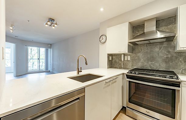 310 5723 Collingwood Street Southlands