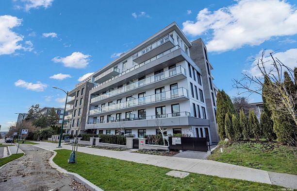 305 6859 Cambie Street South Cambie