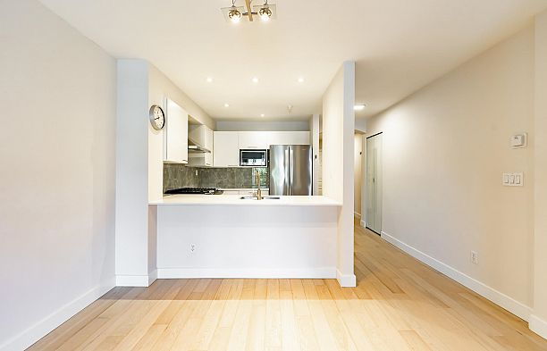 310 5723 Collingwood Street Southlands