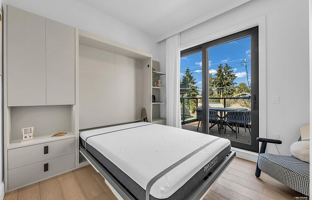 1181 W 33rd Avenue Shaughnessy