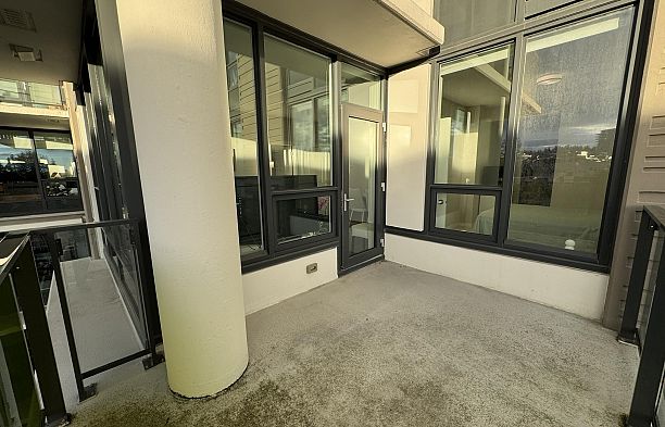 501 3487 Binning Road University VW