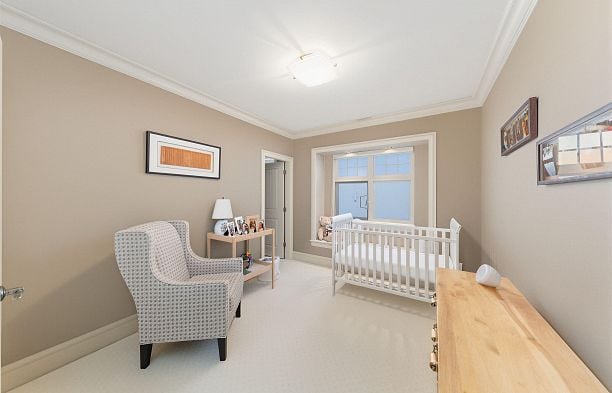 6981 Laurel Street South Cambie