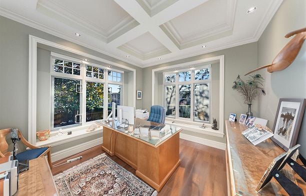 6981 Laurel Street South Cambie