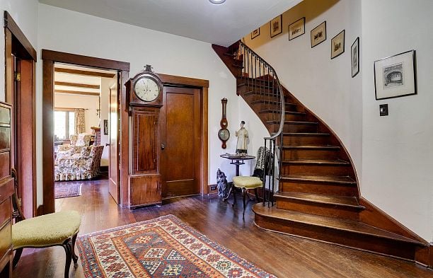 1825 Drummond Drive Point Grey