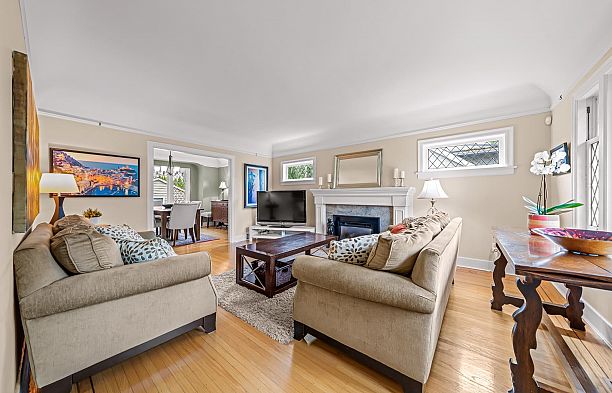 5790 Alma Street Southlands