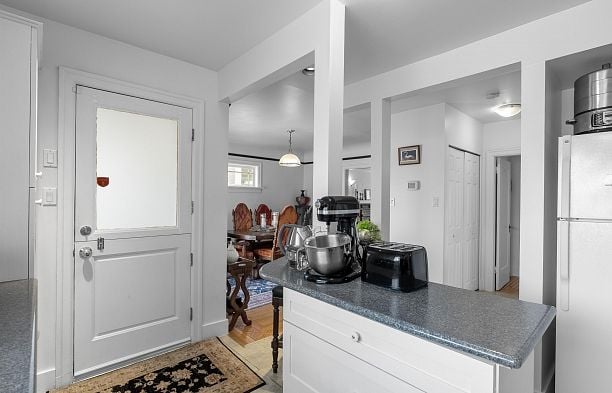 4405 W 9th Avenue Point Grey