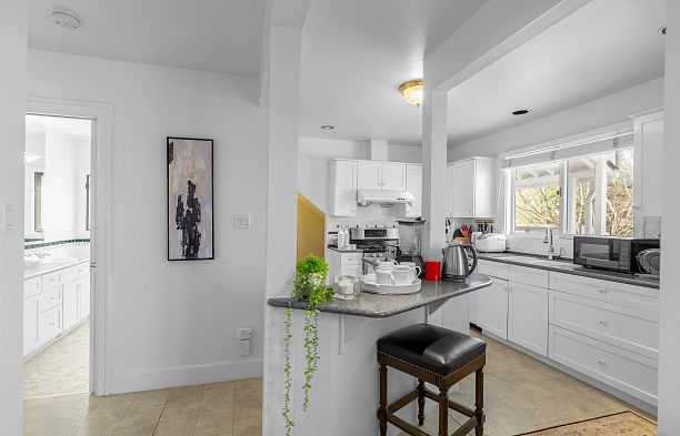 4405 W 9th Avenue Point Grey