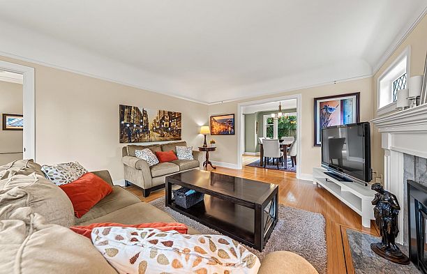 5790 Alma Street Southlands