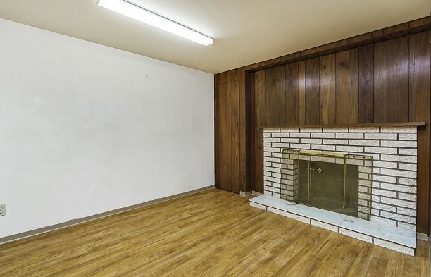 6076 Holland Street Southlands