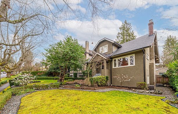 5790 Alma Street Southlands