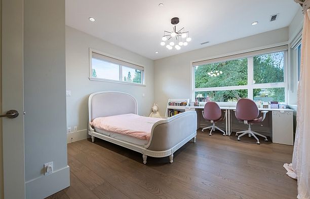 6109 Highbury Street Southlands