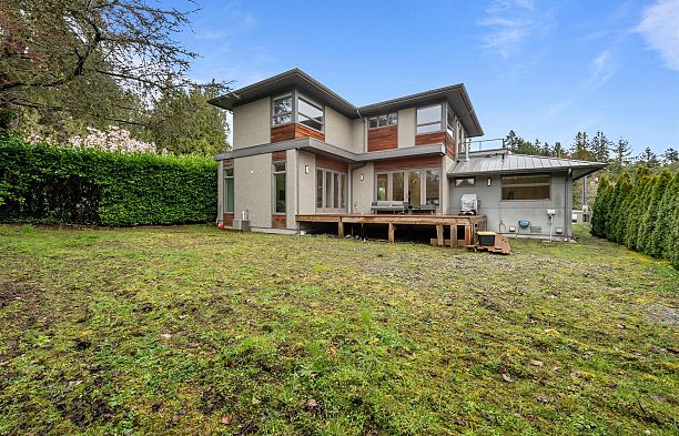 6109 Highbury Street Southlands