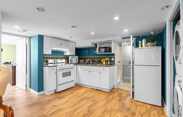 4405 W 9th Avenue Point Grey