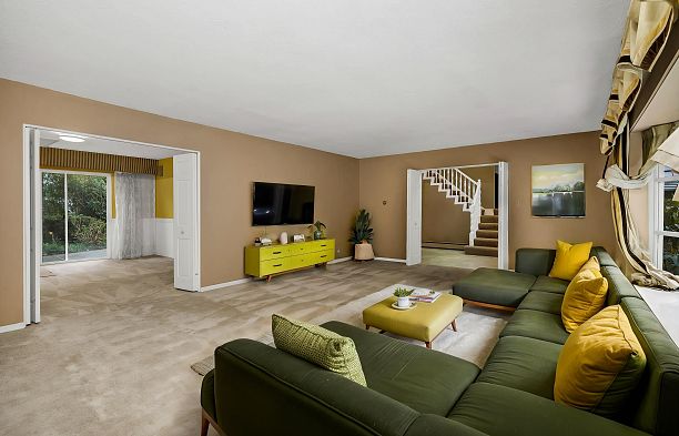 6076 Holland Street Southlands