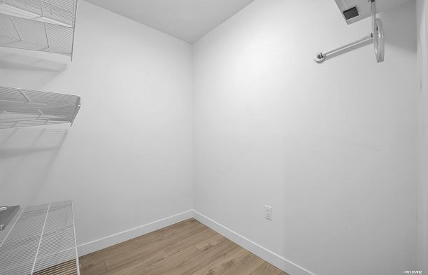 109 6677 Cambie Street South Cambie