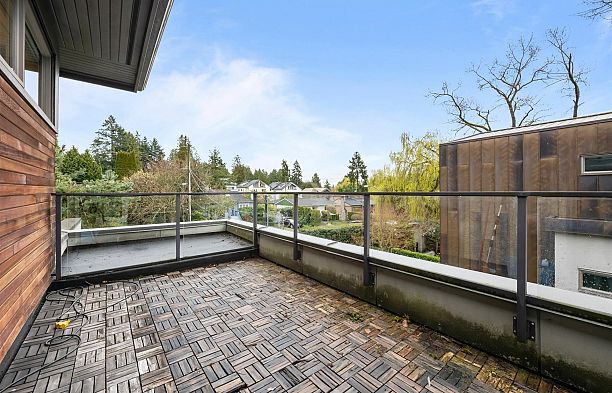 6109 Highbury Street Southlands