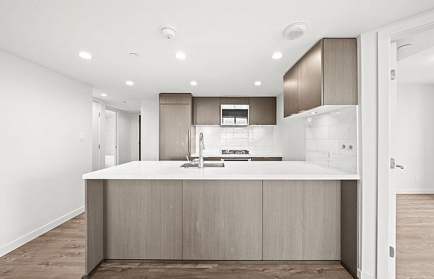 2407 8189 Cambie Street Marpole